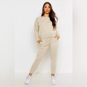 EUC Boohoo Knit Co-ord Set (Sweater + Joggers) in Marled Beige (Size M/L)
